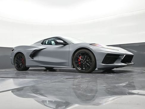 Used 2024 Chevrolet Corvette Stingray Convertible w/ 1LT RWD image 26