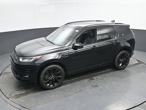 Used 2025 Land Rover Discovery Sport Dynamic SE AWD/4WD image 38
