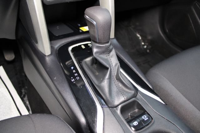 Used 2022 Toyota Corolla Cross LE w/ Moonroof Package FWD image 15