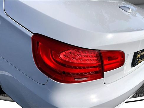Used 2011 BMW 328i Convertible RWD image 21