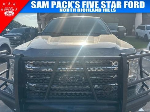 Used 2022 Ford F350 Lariat w/ Tremor Off-Road Package AWD/4WD image 3