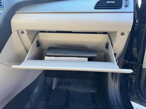 Used 2018 Hyundai Sonata SE image 37