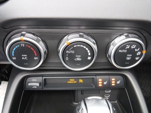 Used 2025 MAZDA MX-5 Miata RF Grand Touring w/ Weather Package image 32