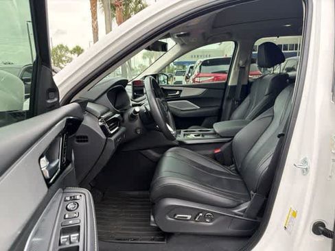 Used 2025 Acura MDX FWD w/ Technology Package image 19