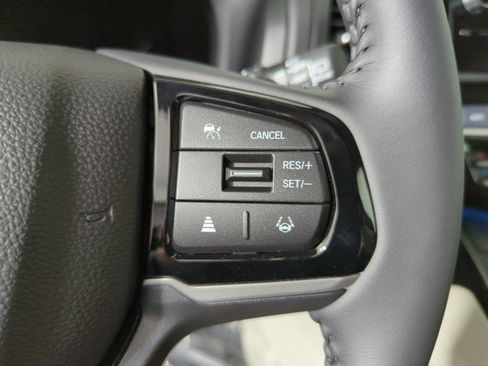 New 2026 Honda Odyssey Touring image 16