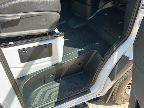 Used 2022 Mercedes-Benz Sprinter 2500 image 54