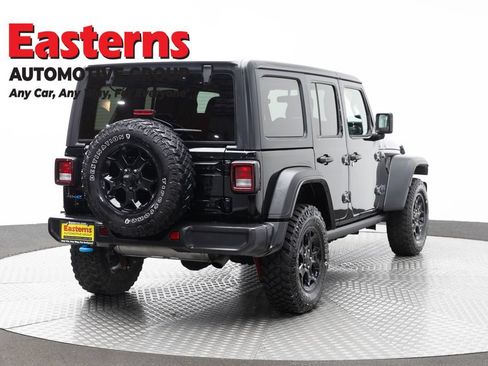 Used 2023 Jeep Wrangler Unlimited w/ Cold Weather Group AWD/4WD image 5