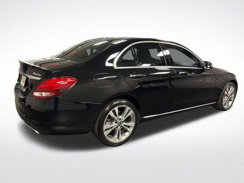 Used 2018 Mercedes-Benz C 300 4MATIC Sedan image 5