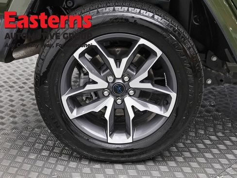 Used 2024 Jeep Wrangler Unlimited AWD/4WD image 30