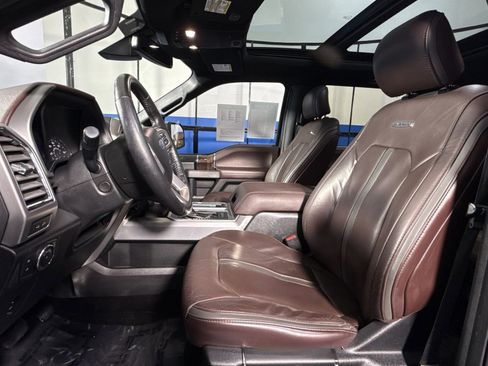 Used 2016 Ford F150 Platinum w/ Equipment Group 701A Luxury image 13