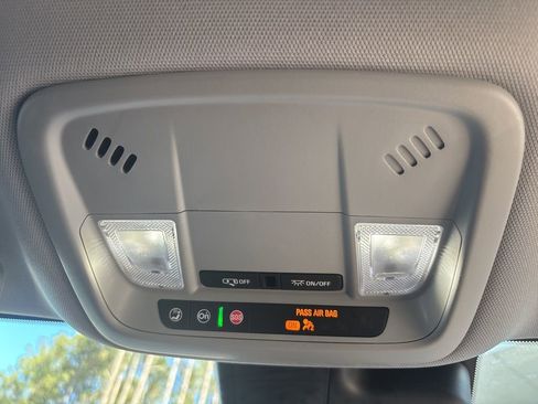 Used 2024 Chevrolet Malibu LT image 22