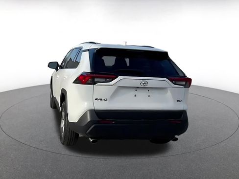 Used 2025 Toyota RAV4 XLE image 11