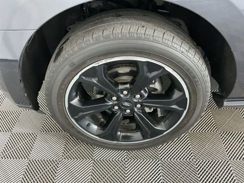 Used 2023 Ford Expedition Max Limited AWD/4WD image 7