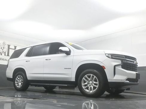 Used 2023 Chevrolet Tahoe LS image 2