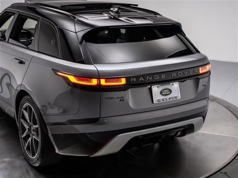 Used 2021 Land Rover Range Rover Velar R-Dynamic S AWD/4WD image 31