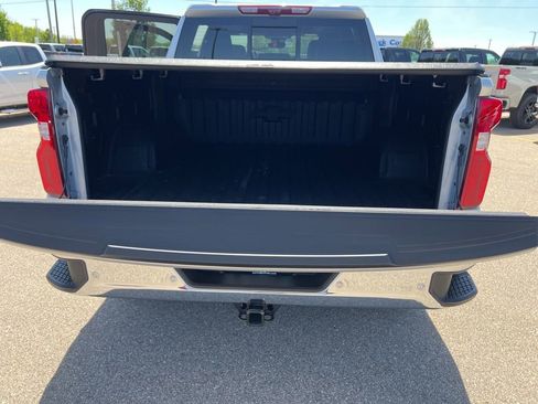 Used 2022 Chevrolet Silverado 1500 LTZ w/ LTZ Premium Package AWD/4WD image 46