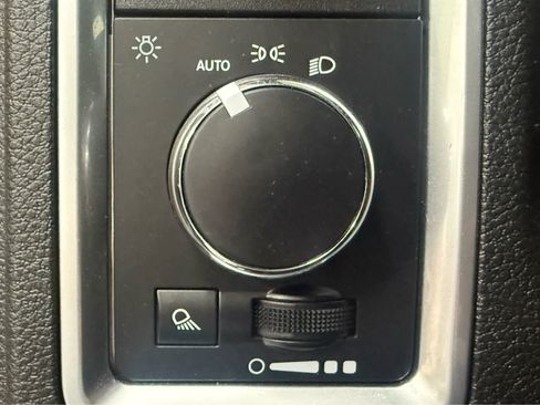 Used 2024 RAM 1500 Classic Warlock AWD/4WD image 28