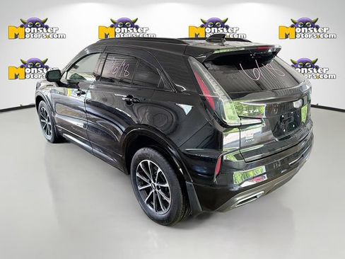 Used 2024 Cadillac XT4 Sport AWD/4WD image 6