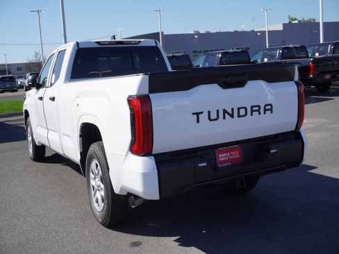 New 2026 Toyota Tundra SR image 8