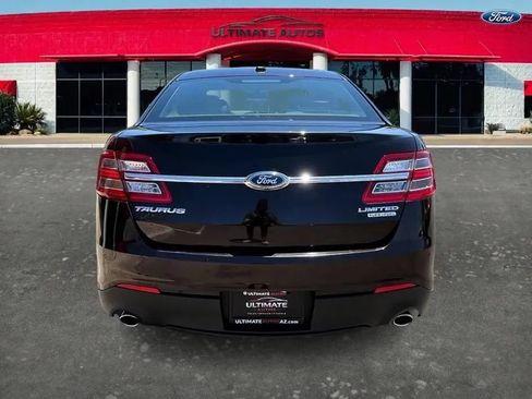 Used 2013 Ford Taurus Limited FWD image 8