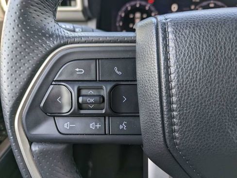 Used 2025 Toyota 4Runner Trailhunter image 22