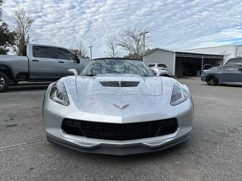 Used 2015 Chevrolet Corvette Z06 w/ 3LZ Preferred Equipment Group image 9