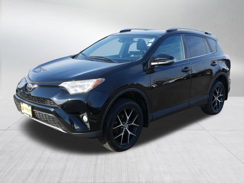 Used 2017 Toyota RAV4 SE w/ Power Extra Value Package image 3