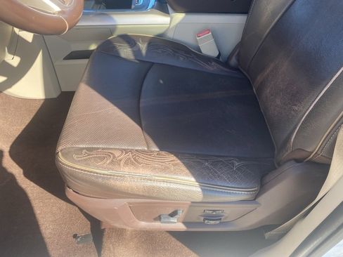 Used 2016 RAM 3500 Laramie Longhorn image 10