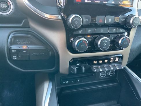 Certified 2019 RAM 3500 Laramie image 25