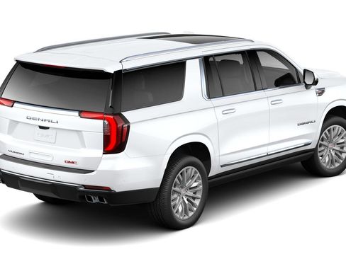 New 2026 GMC Yukon XL Denali w/ Denali Reserve Package image 3