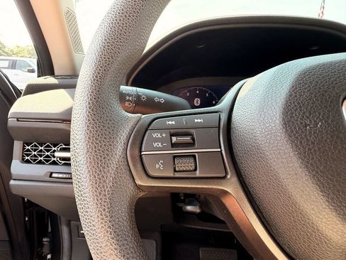 Used 2024 Honda Accord EX image 24