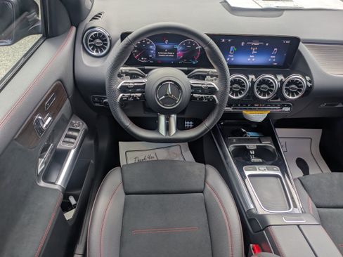 New 2026 Mercedes-Benz GLA 250 4MATIC image 14