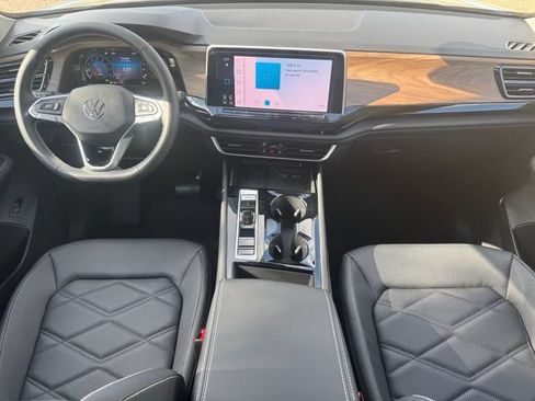 New 2026 Volkswagen Atlas SE FWD image 15