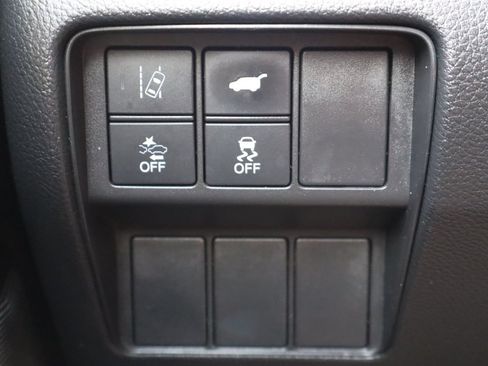 Used 2017 Honda CR-V Touring image 29