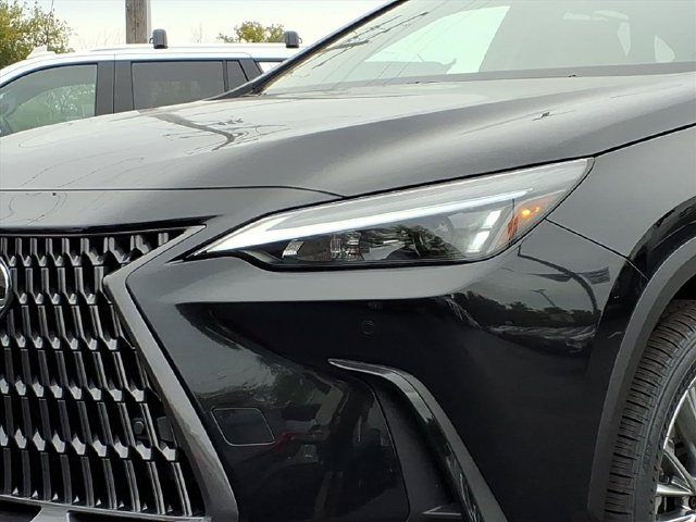 New 2026 Lexus NX 350 AWD w/ Cold Area Package image 13