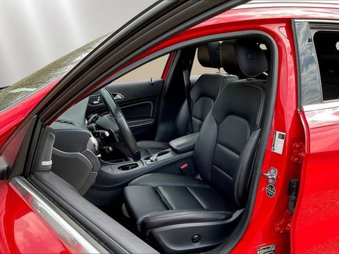 Used 2019 Mercedes-Benz GLA 250 4MATIC image 21