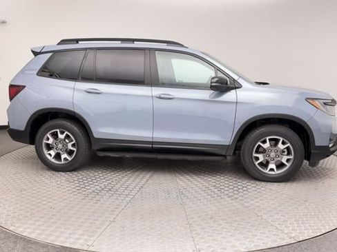 Used 2022 Honda Passport TrailSport image 9