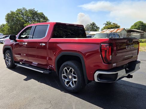 Certified 2023 GMC Sierra 1500 SLT w/ SLT Premium Plus Package RWD image 3