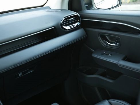 Certified 2025 Honda Pilot EX-L image 29