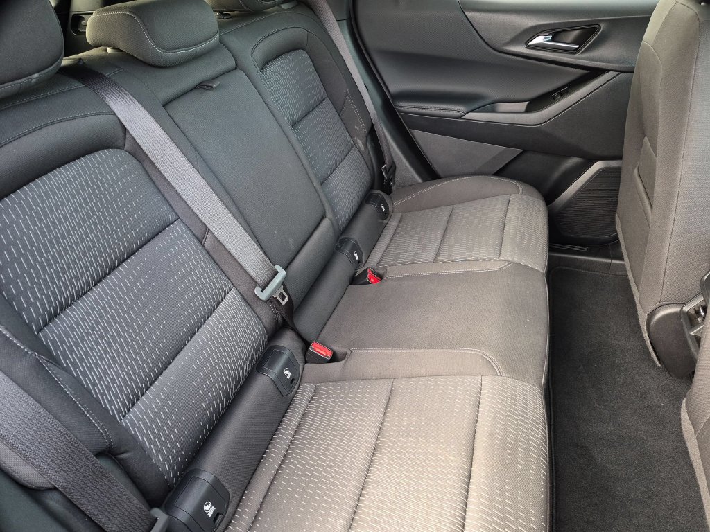 Used 2025 Chevrolet Equinox LT FWD image 30