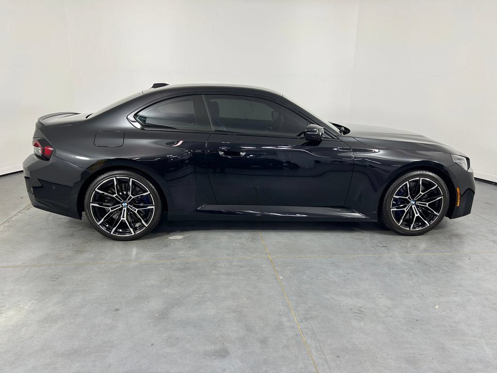 Used 2025 BMW M2 w/ Lighting Package RWD image 8