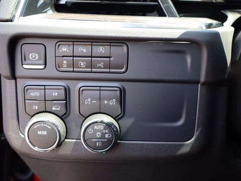 New 2025 Chevrolet Tahoe Premier image 15