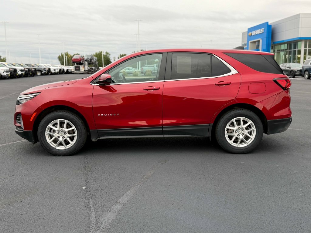 Used 2024 Chevrolet Equinox LT AWD/4WD image 11