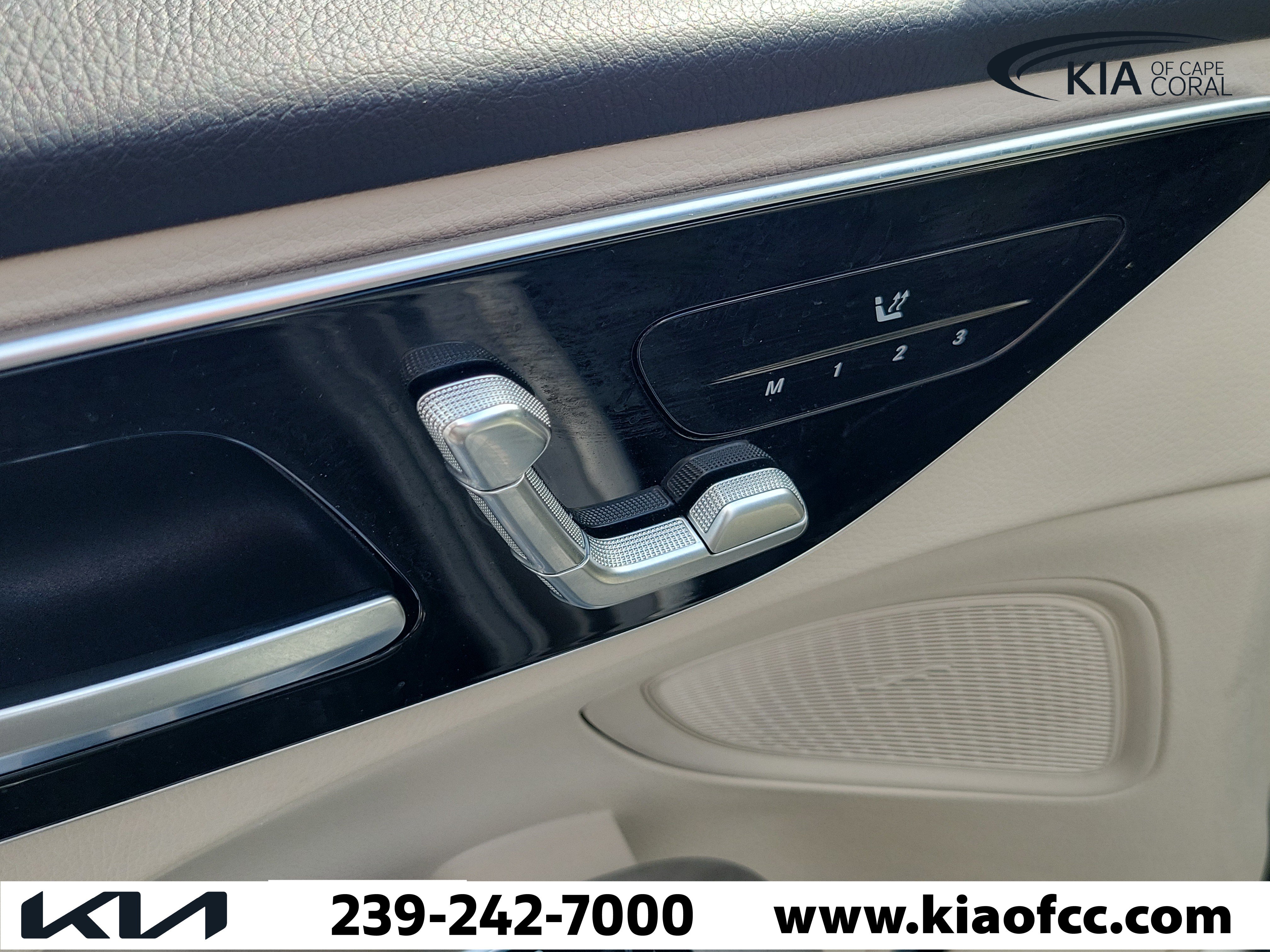 Used 2022 Mercedes-Benz C 300 4MATIC Sedan image 23
