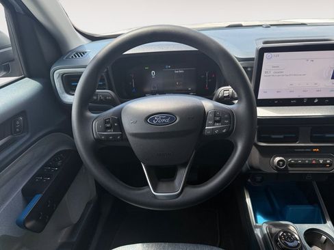 New 2025 Ford Maverick XLT FWD image 12