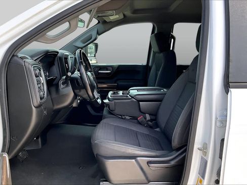 Used 2023 Chevrolet Silverado 2500 LT AWD/4WD image 8