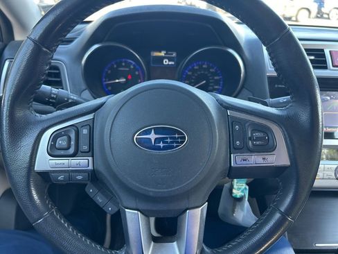 Used 2017 Subaru Legacy 2.5i Premium AWD/4WD image 21