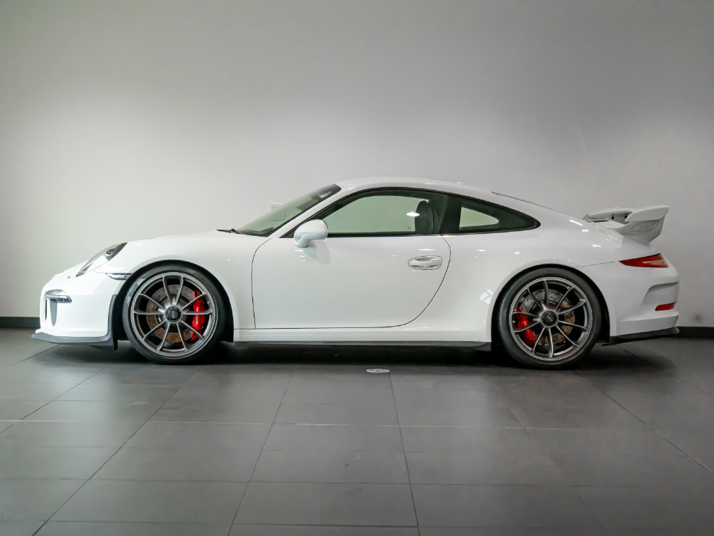 Certified 2014 Porsche 911 GT3 RWD image 2