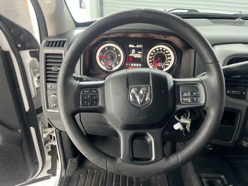 Used 2017 RAM 2500 Tradesman w/ Chrome Appearance Group AWD/4WD image 17