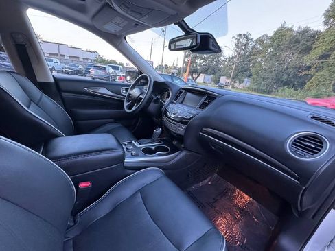 Used 2020 INFINITI QX60 Luxe w/ Essential Package FWD image 15